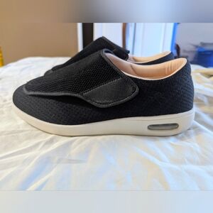 NEW Youyun Extra Wide Diabetic Shoes Size‎ 11